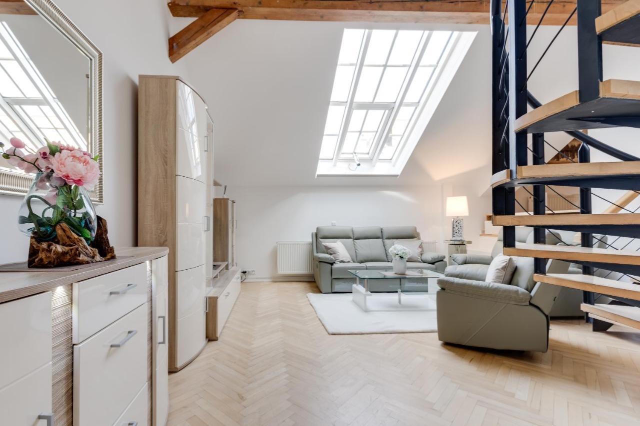 Wenceslass Square Royal Residence Apartments براغ المظهر الخارجي الصورة