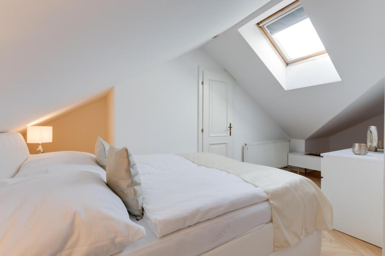 Wenceslass Square Royal Residence Apartments براغ المظهر الخارجي الصورة