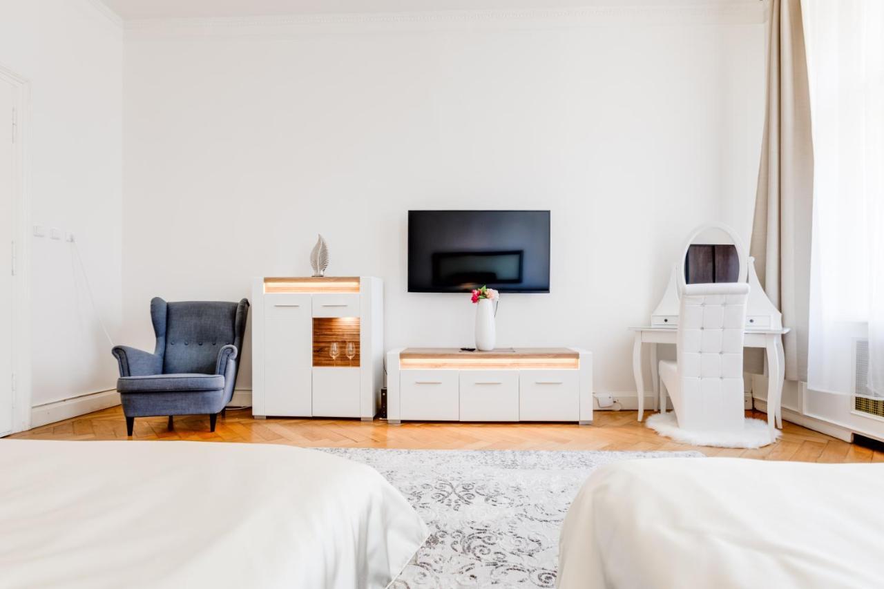 Wenceslass Square Royal Residence Apartments براغ المظهر الخارجي الصورة