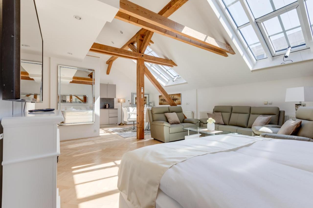 Wenceslass Square Royal Residence Apartments براغ المظهر الخارجي الصورة