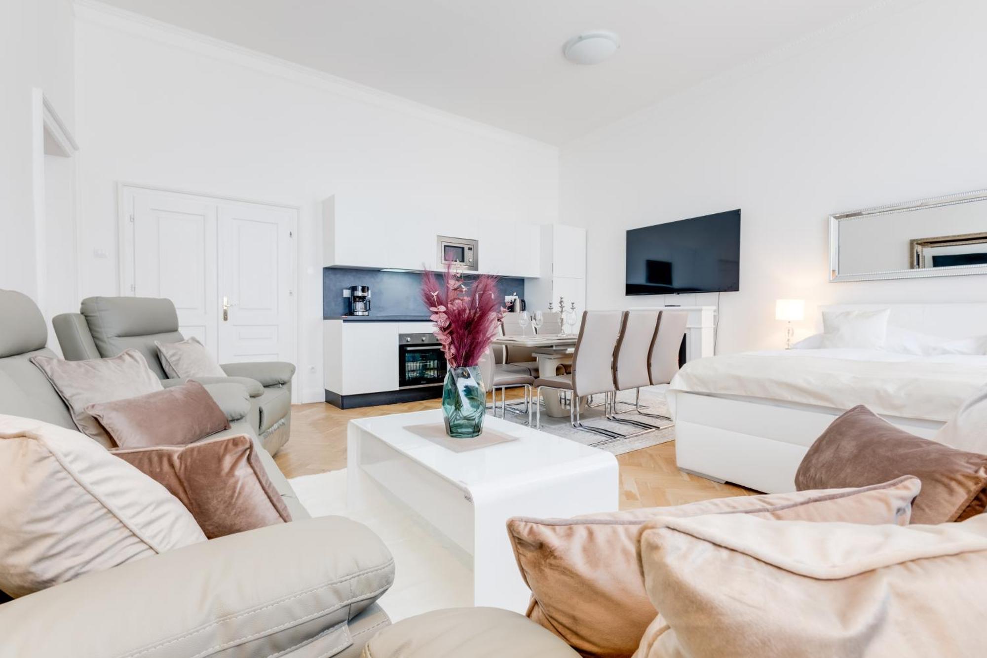 Wenceslass Square Royal Residence Apartments براغ المظهر الخارجي الصورة